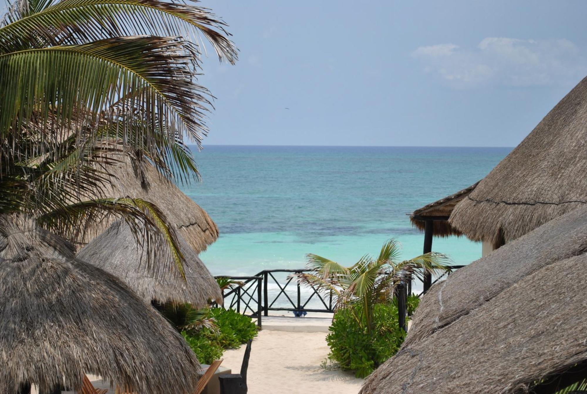 Punta Piedra Beach Posada Hotel Tulum Exterior photo